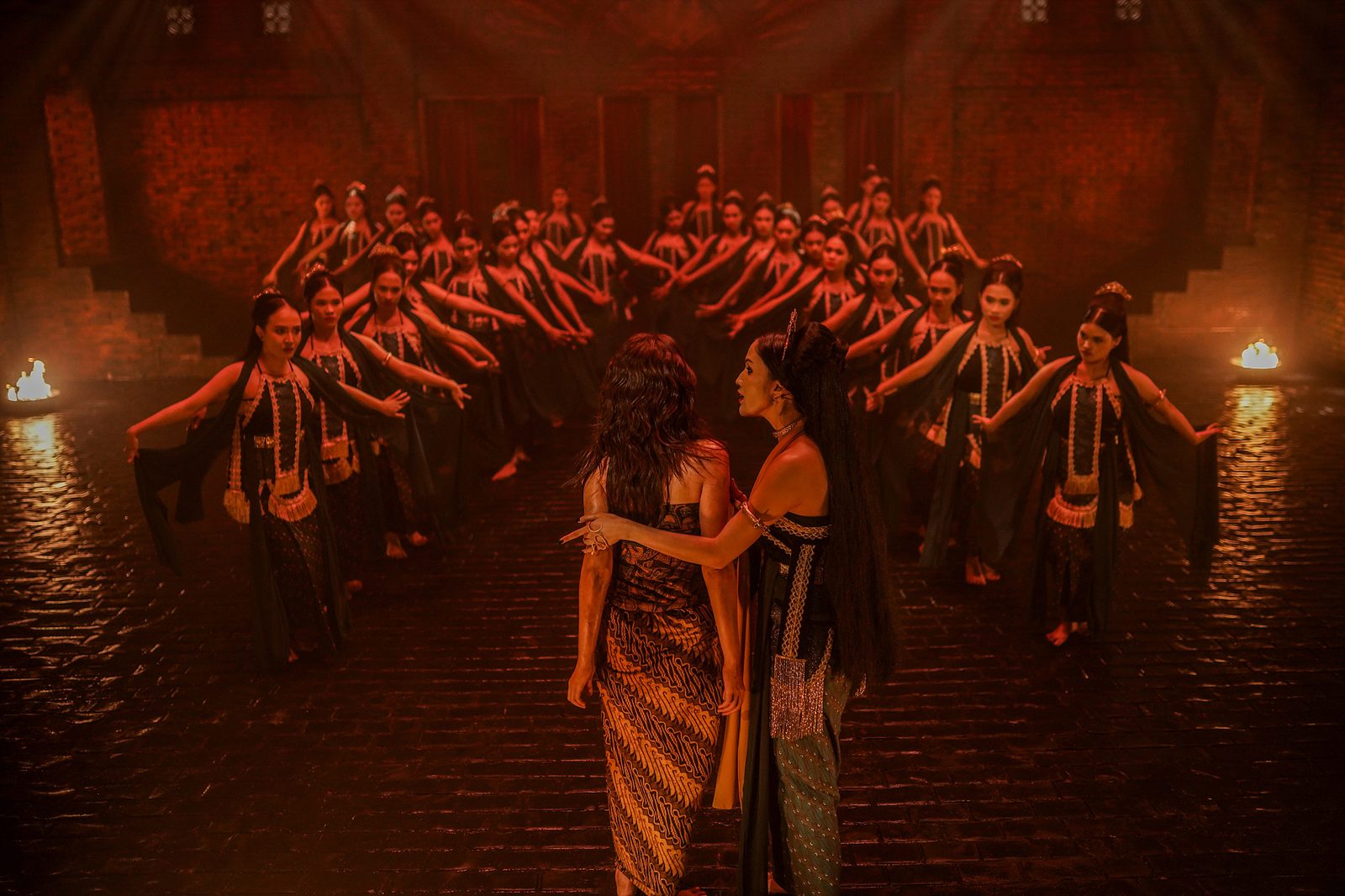 Dancing Village: The Curse Begins 5